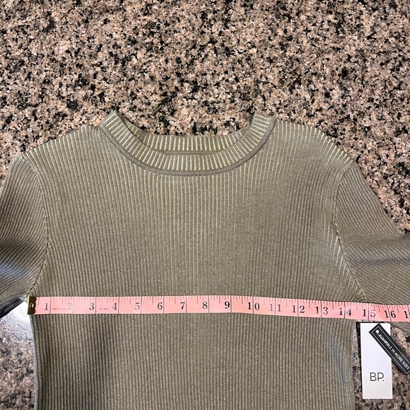 BP Olive Army Green Sweater - Picture 5 of 5